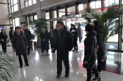 区民政局领导到北京市潮白陵园进行节前慰问