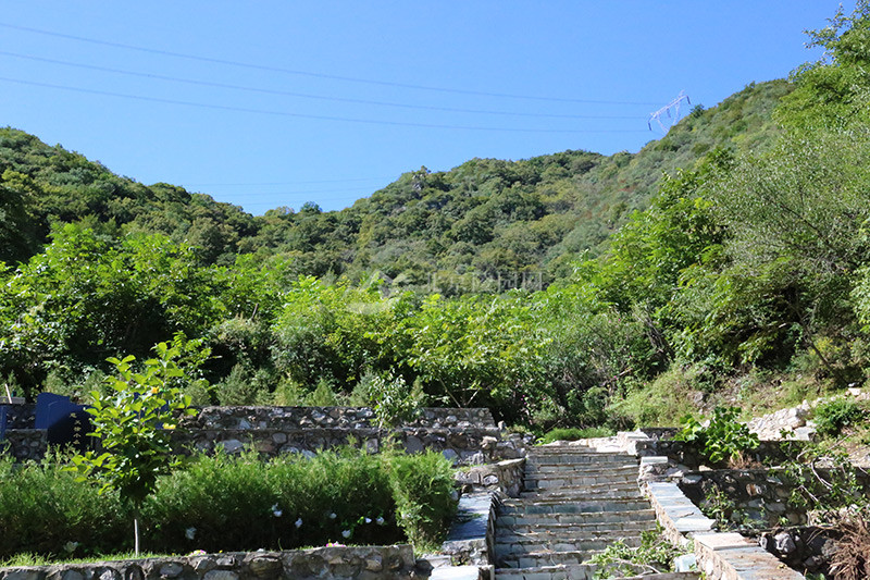 九公山长城纪念林周边山势